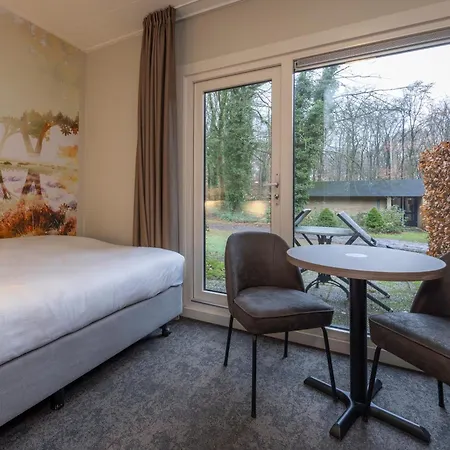 호텔 Fletcher Hotel-restaurant Mooi Veluwe 푸텐