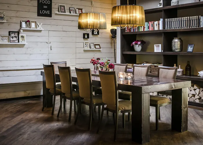 Fletcher Hotel-restaurant Mooi Veluwe فندق 4*