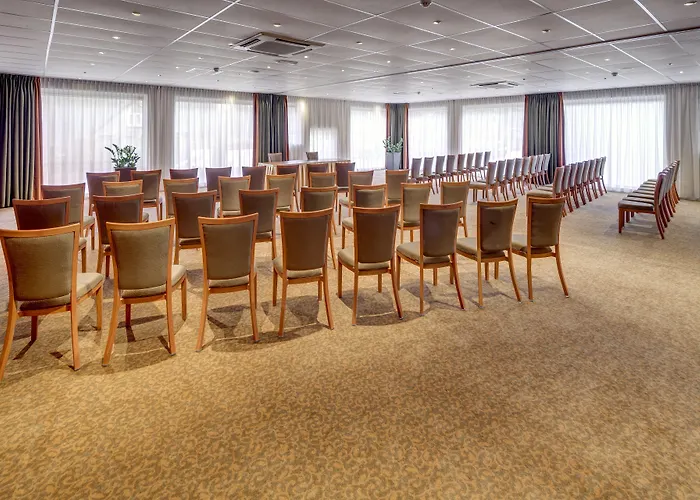 فندق Fletcher Hotel-restaurant Mooi Veluwe 4*